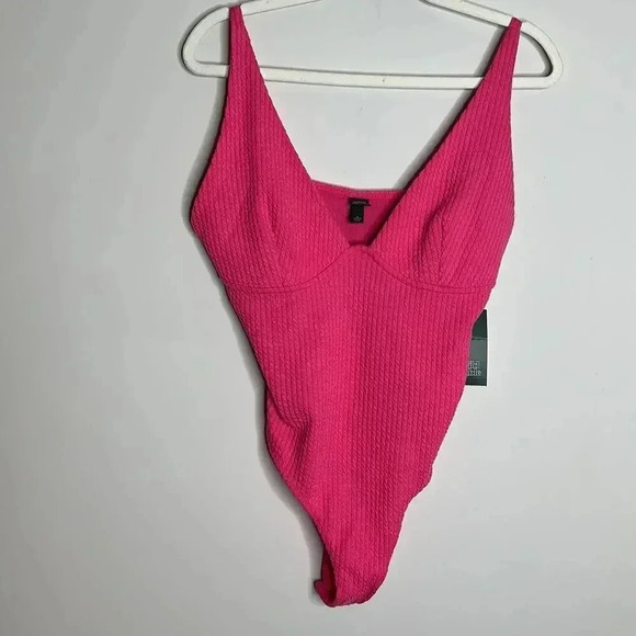 Wild Fable Textures Pink Bodysuit - Picture 3 of 9